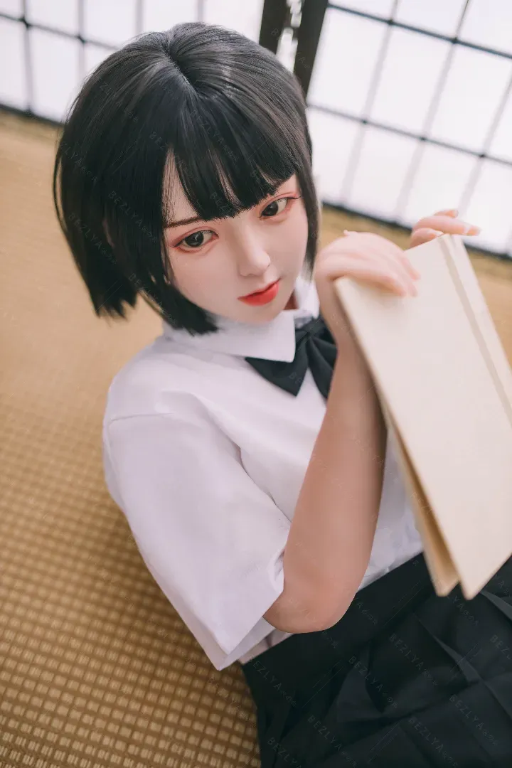 149cm (4ft11) Cカップ ハイブリッドラブドール Convallaria