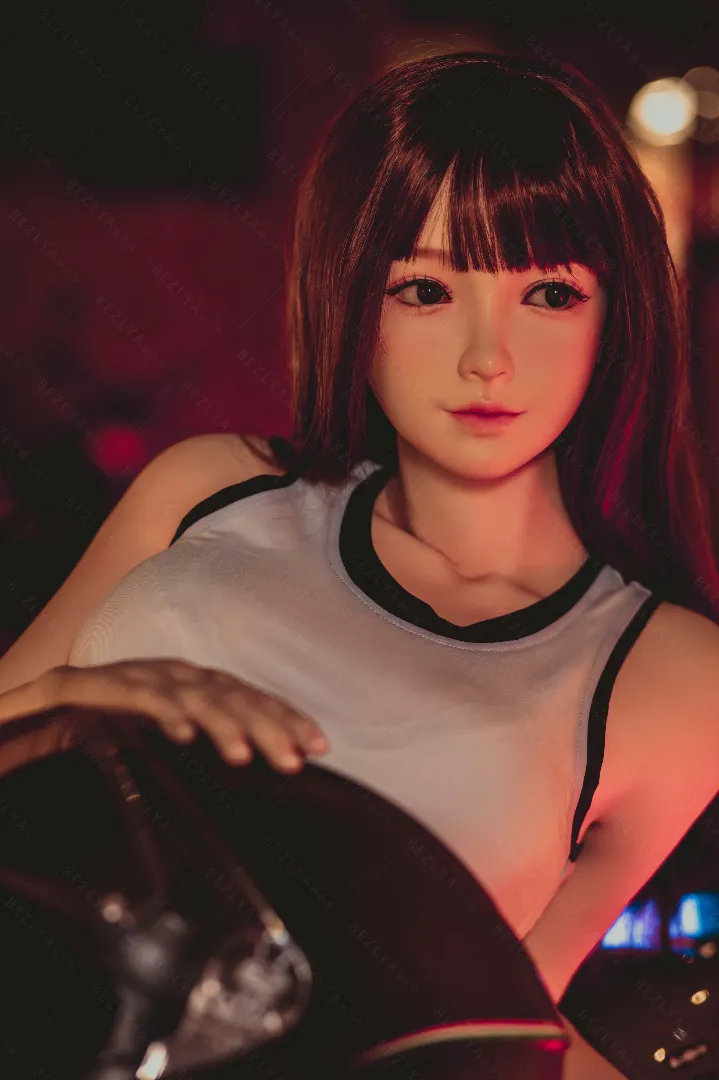 160cm (5ft3) B罩杯 輕量化 矽膠 性愛娃娃 头部 holly